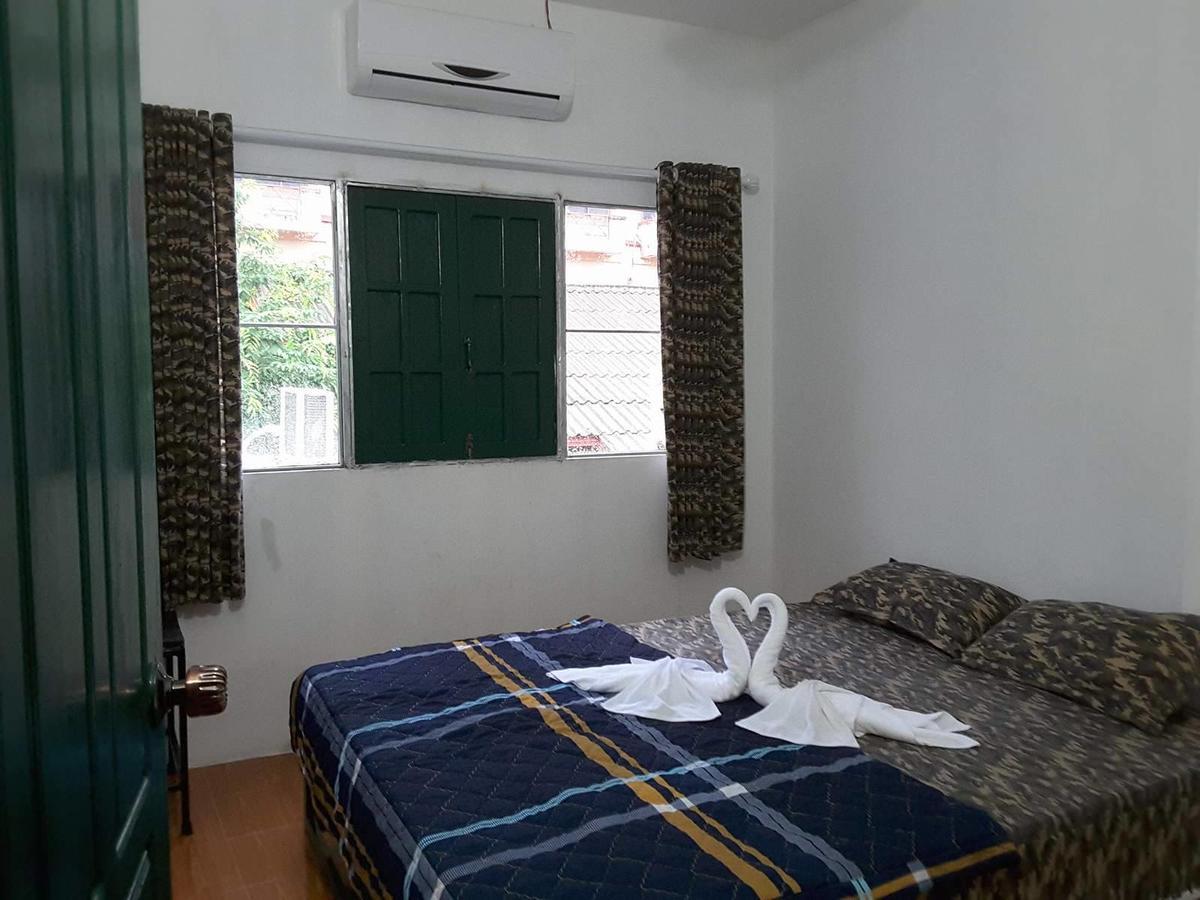 Army Barracks Guesthouse Vang Vieng Εξωτερικό φωτογραφία