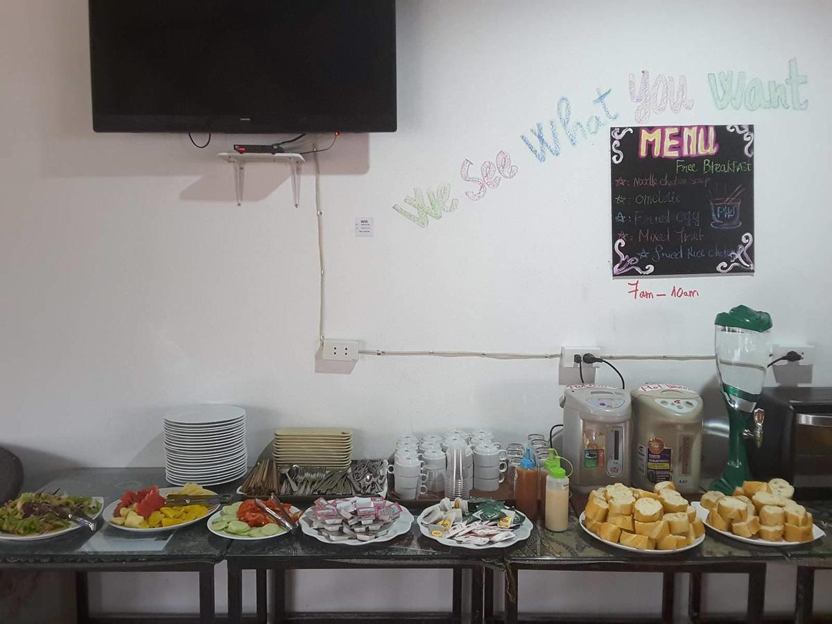 Army Barracks Guesthouse Vang Vieng Εξωτερικό φωτογραφία